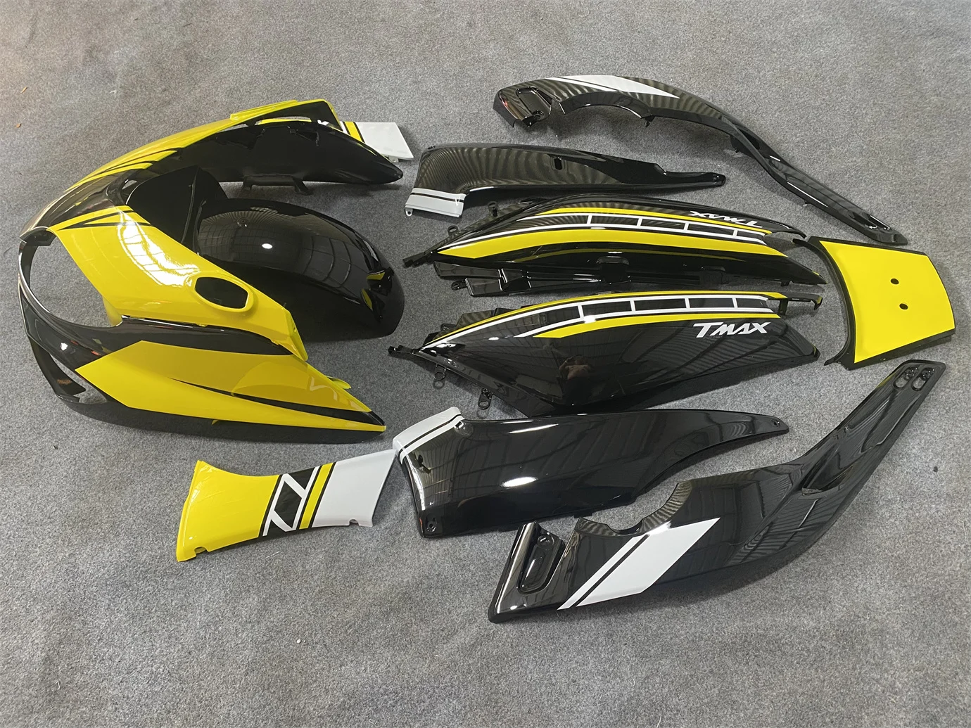 Motorcycle Whole Body Fairing Suitable for Yamaha TMAX500 01-07 500 2001 2002 2003 2004 2005-2007 Fairing Yellow Black