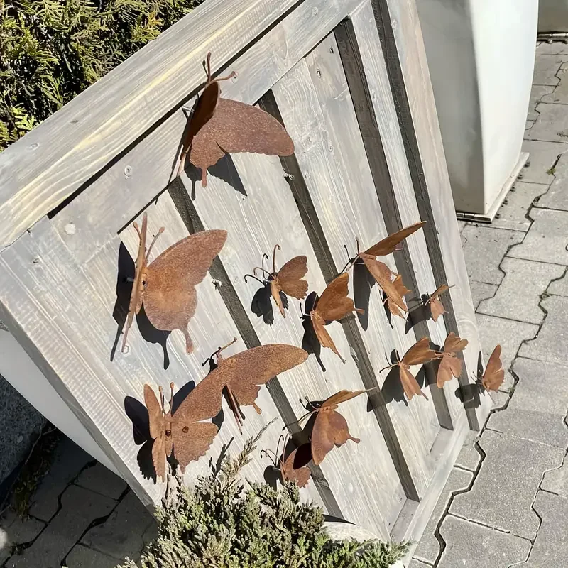 12 Pcs Rustic Metal Butterfly Outdoor Wall Art Decor Rusty Metal Garden Decor for Garden Fence Yard