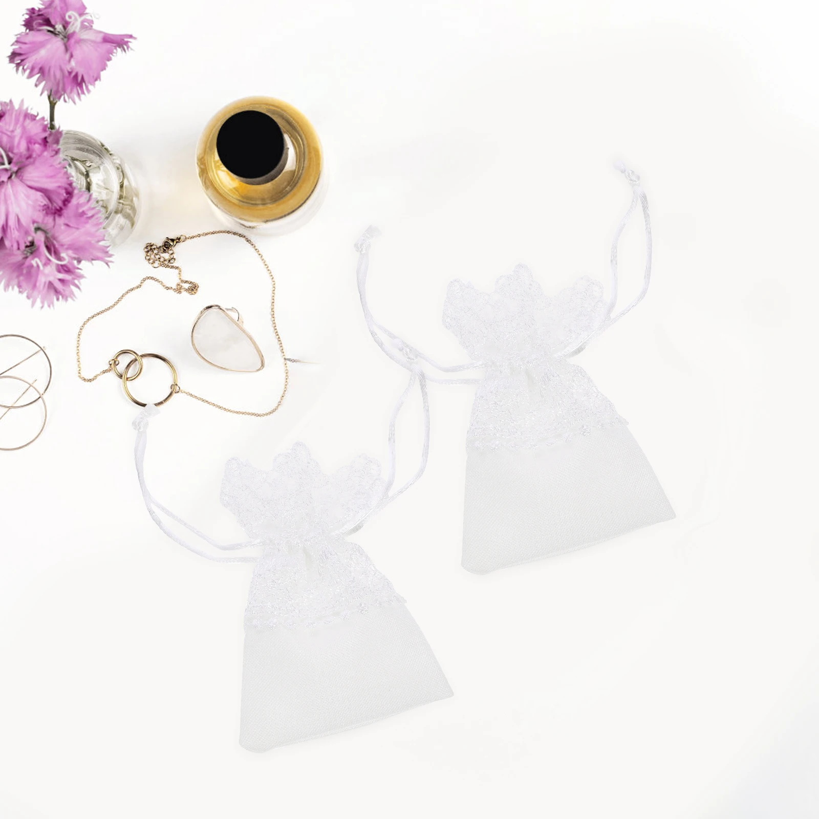 

10Pcs White Lace Drawstring Bags Jewelry Pouches for Wedding Party and Gift Storage Present Drawstring Bag Jewelery Pouches Bags