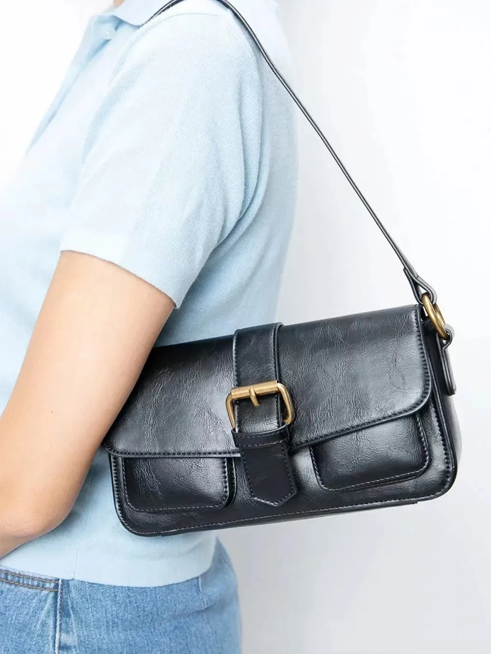 BM脇の下バッグ 2025秋冬新作 レトロ風 シングルショルダー フリップカバー ダブルフロントポケット レディースバッグ おしゃれ カジュアル ハンドバッグ