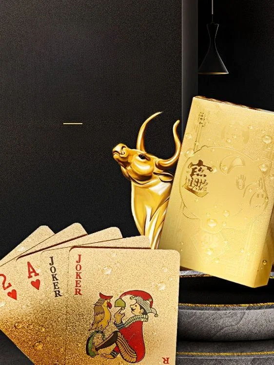 cartas-de-poker-douradas-de-plastico-a-prova-d'Agua-edicao-estudantil-brinquedo-moderno-para-mesa-simulacao-criativa-de-poker-famosa-na-internet