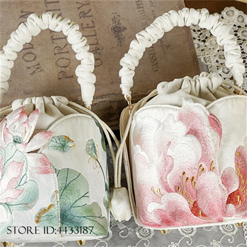 Chain Saw Shoulder Crossbody Bag Chinese Style Embroidery Floral Handbag Bucket Tote Bag Trendy Qipao Accessory Storage Bag
