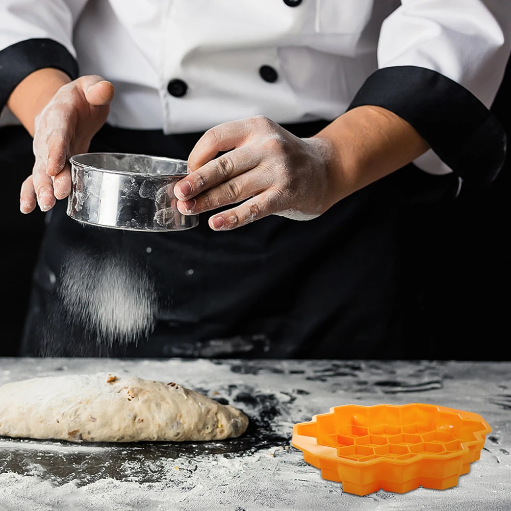 

2Pcs Silicone Cake Mold Cartoon Honeycomb Shape Multi-Function Chocolate Candy Ice Cream Baking Mold for Baking