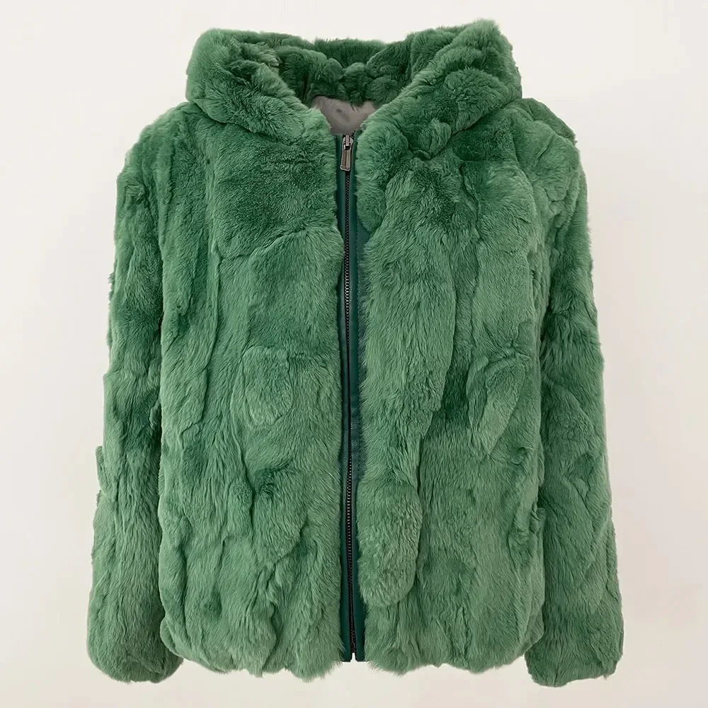 Capispalla invernale caldo ed elegante streetwear moda casual nuova giacca di pelliccia allentata donna vero cappotto di pelliccia di coniglio