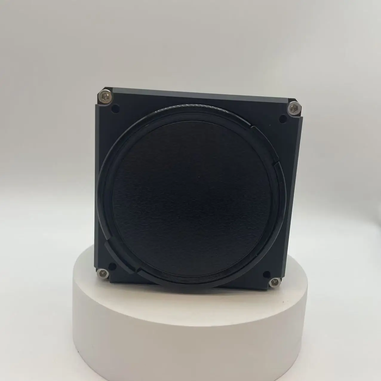 7μm 10GigE Line Scan Camera Global Shutter for High Speed Industrial Inspection and Automated Quality Control