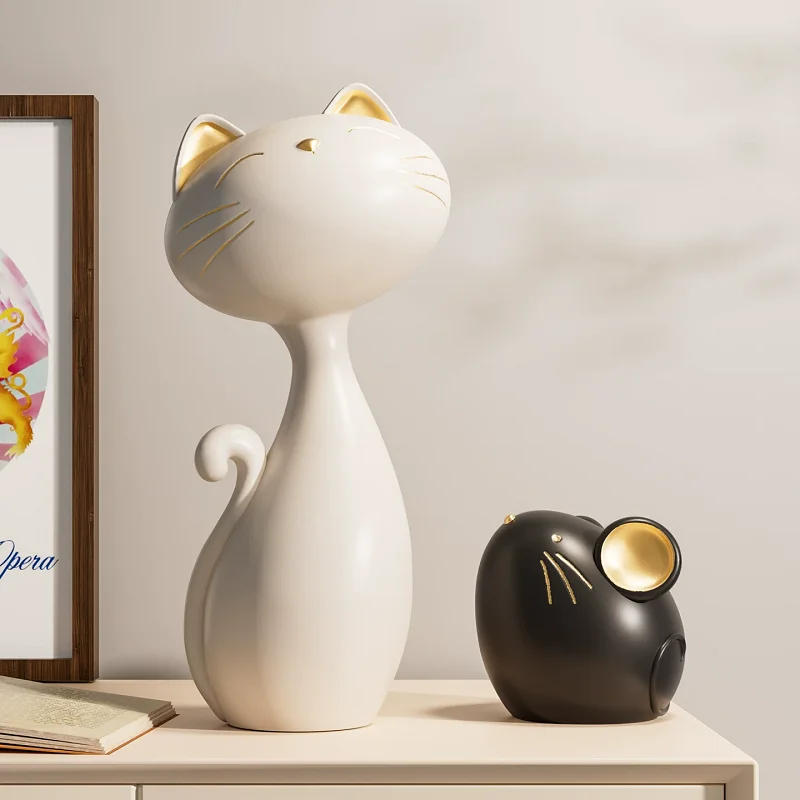 Cat and mouse couple decoration, high-end living room foyer TV cabinet wine cabinet decoration