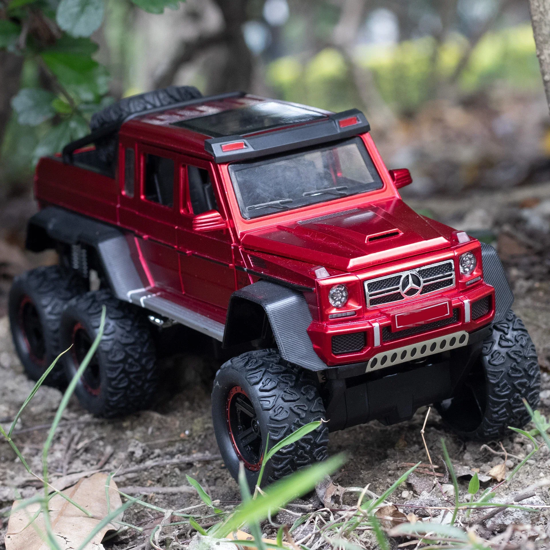 1:22 G65 G63 6*6 Tire Alloy Off-Road Vehicles Car Model Diecasts & Toy Metal Car Model Collection Simulation Childrens Toys Gift