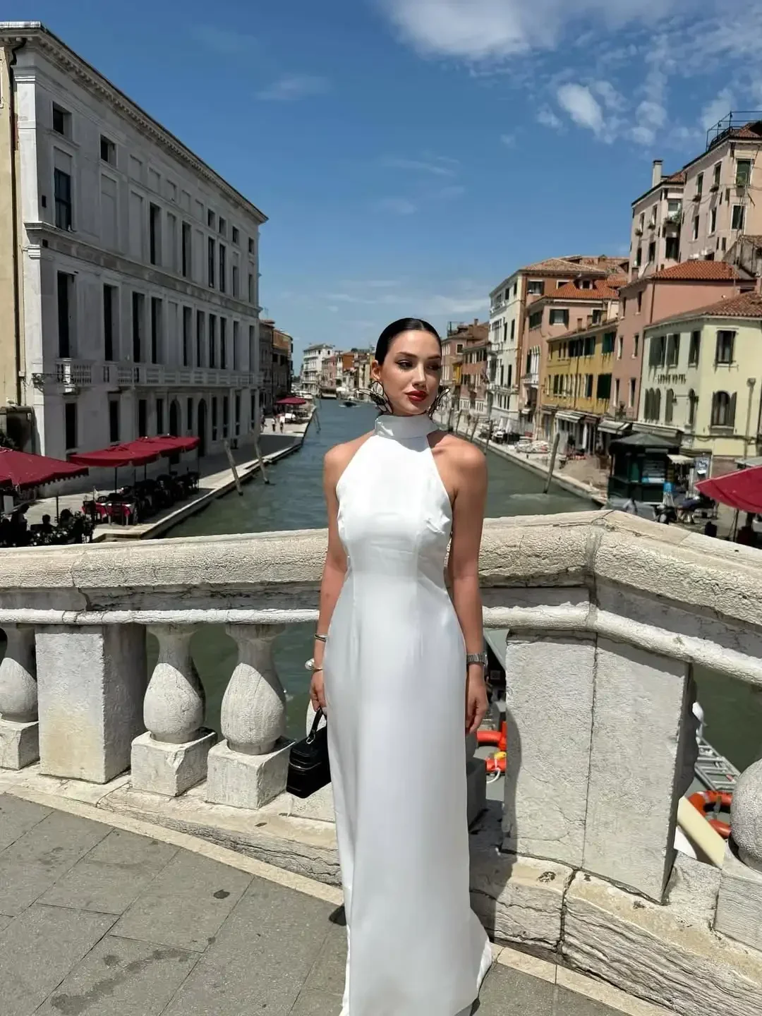 

White Satin Slit Dress Scarf Collar Sleeveless Evening Gown for Women 2026 Fashion