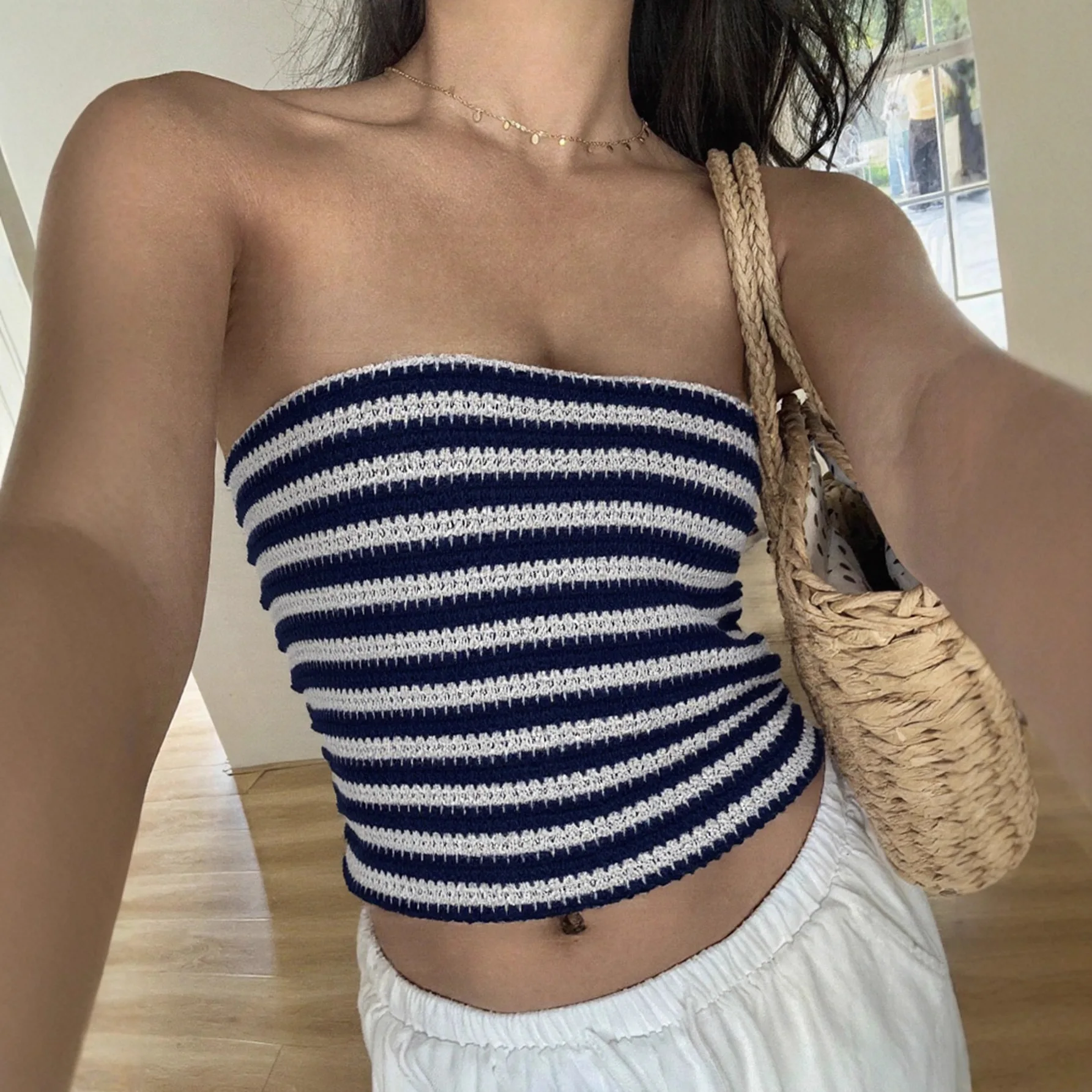 

Off-the-shoulder One-word Collar Chest-wrapped Top, Sexy Base Temperament Tube Top