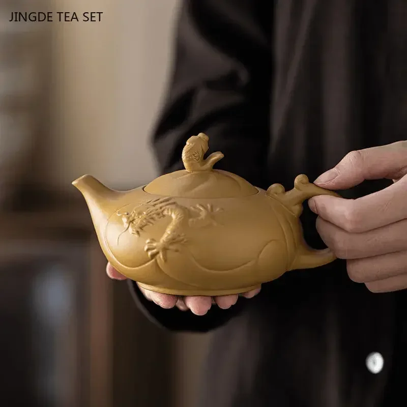 1PCS 260cc Yixing original ore yellow section purple clay teapot fish turning dragon master handmade biomimetic tea set