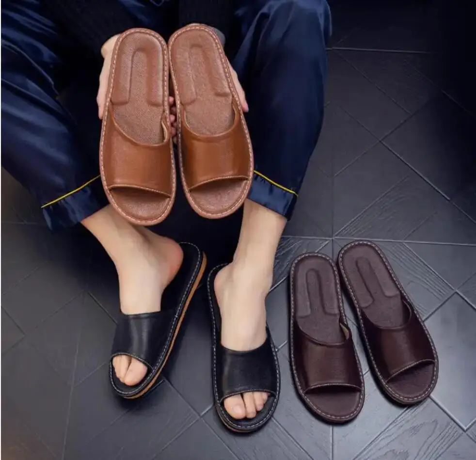 

2025 Genuine Leather Slippers Homes in indoor slipper summer open toe sandals men women elderly casual Slides shoes