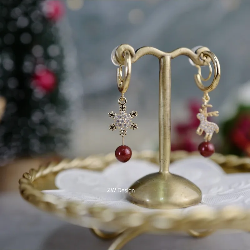 Snowflake and Deer Wine Red Pearl Earrings No Piercing Mosquito Coil Design New Year Christmas Ear Jewelry Gift for Women Girls