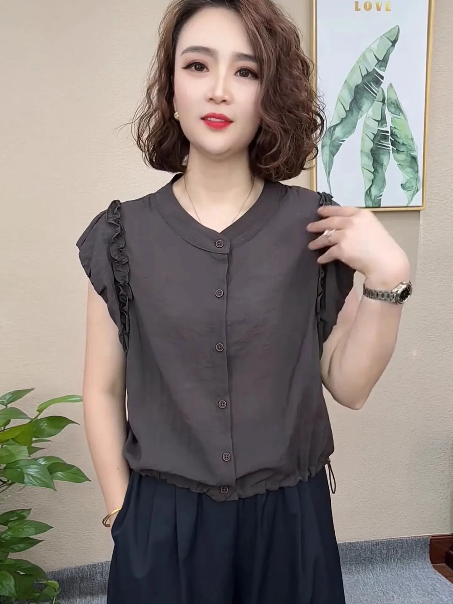 

Ele Patchwork Ruffle Svel irt Women's Summer Faion Single Button Pleated ort Sve Floral Lace Trim Top