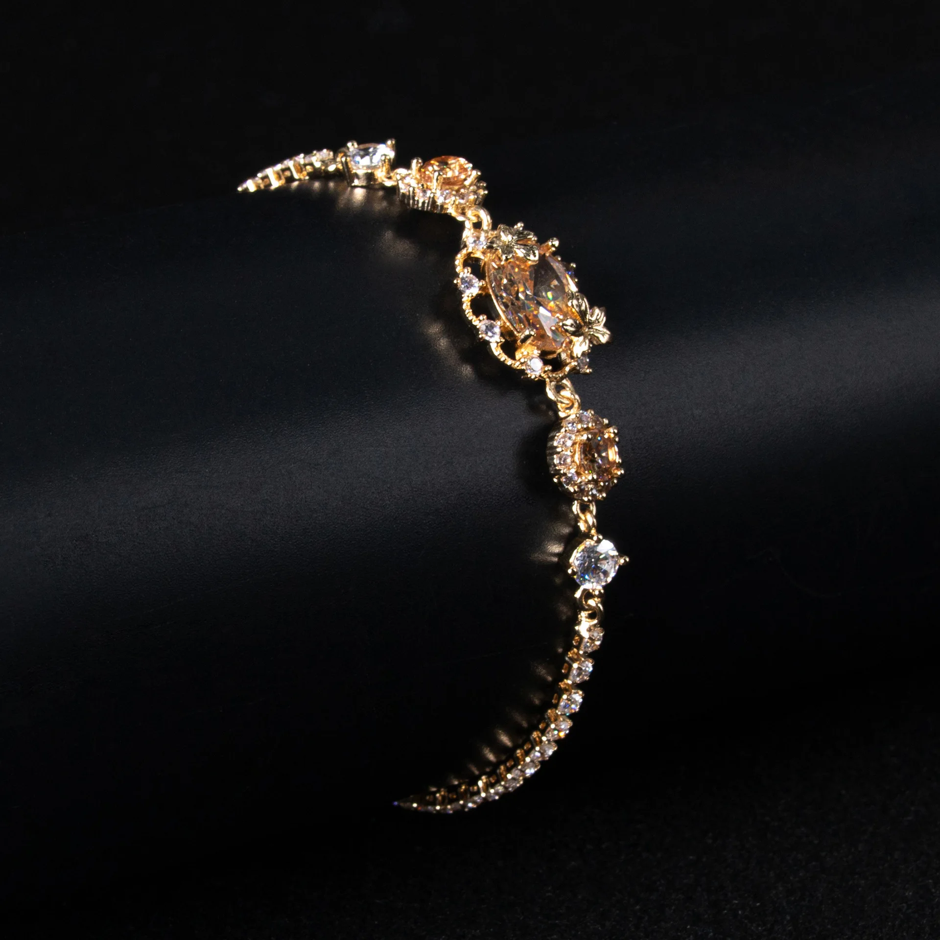 Luxury Round Colorful Zircon Bracelet For Ladies Shiny Rhinestone Adjustable Drawstring Chain Fashion Hand Jewelry Ornaments