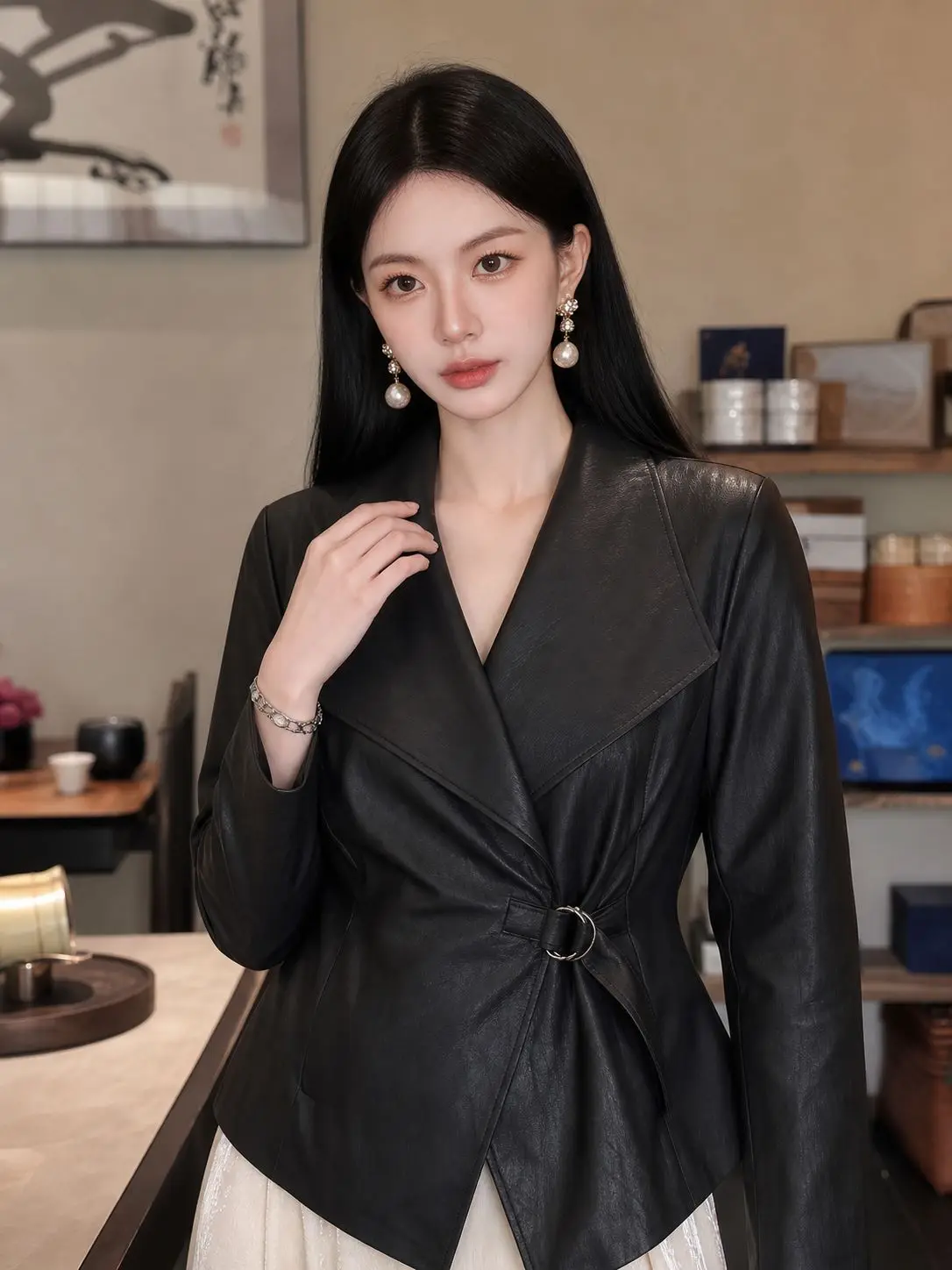 2026 Autumn New Arrival Women Sexy Elegant Slimming Fit Solid Black Fashion Lace Up Leather Jacket High-end Retro Vintage Coat