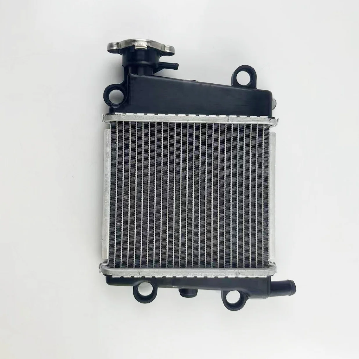 High Quality Water Tank Radiator Motorcycle Cooling System Customizable With Fan Engine