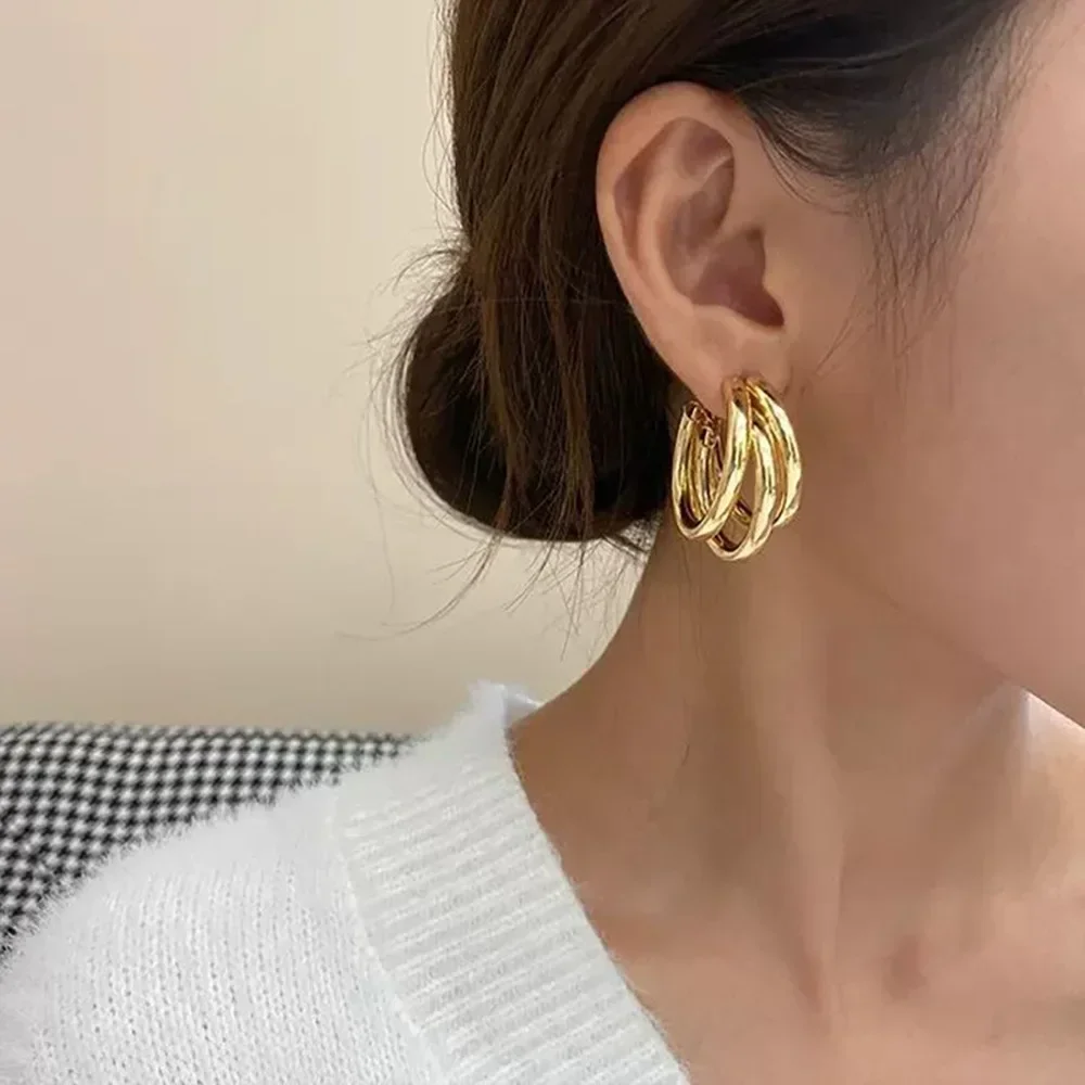 Fashion Korean Metal Elegant Hoop Earring FOR Woman New Vintage Geometric Statement Luxury Earrings Jewelry Brincos Gift