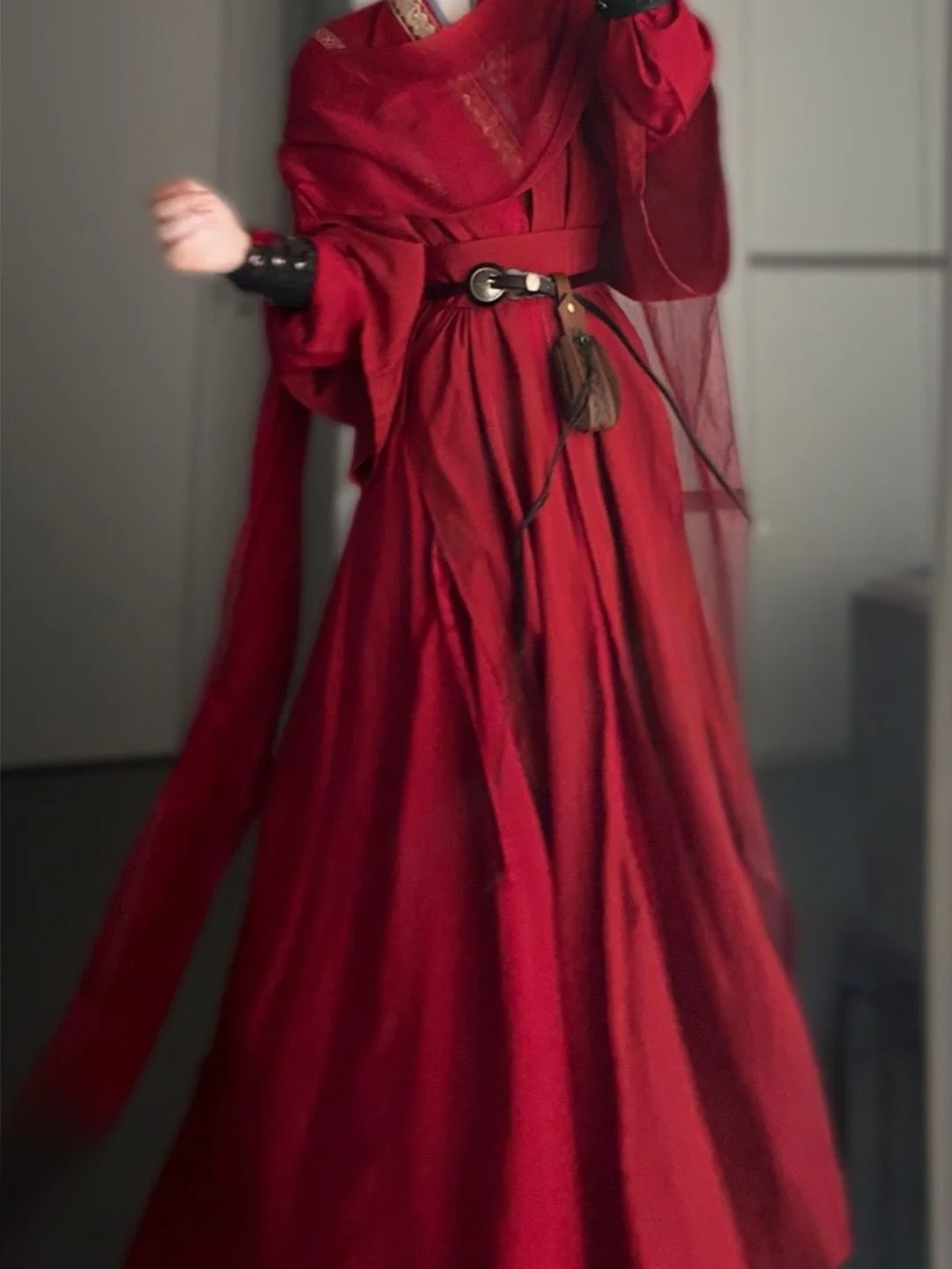 Red Versatile Cosplay Costume for Men And Women Suitable for Comic Conventions Martial Artist Style Traditional Hanfu Outfit