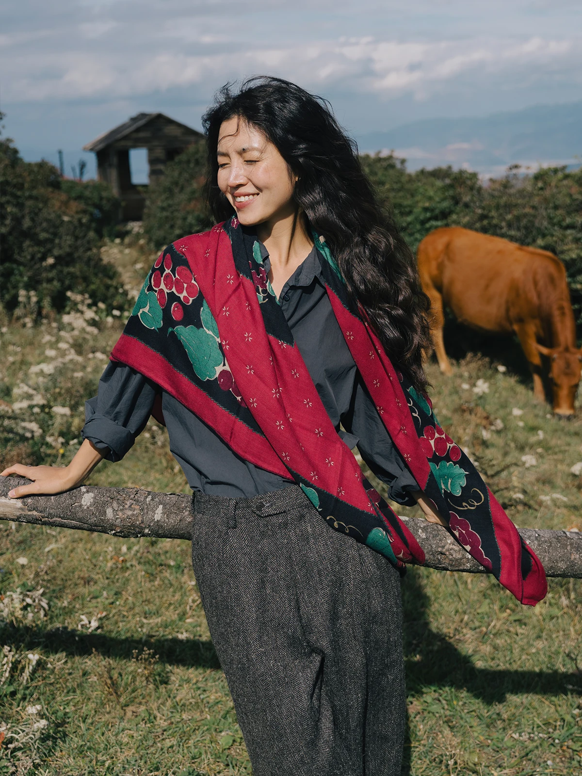 

Handmade Silk Mesh Print Grape Vineyard Large Square Scarf Shawl Wrap Woolen Fabric Decorative Women's Fashion Accessory