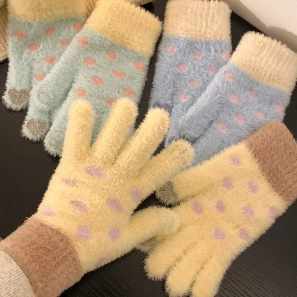 New Polka Dot Pattern Knit Gloves Thickened Warm Hand Warmers Winter Gloves Lining Furry Knitted and Lined Gloves Riding