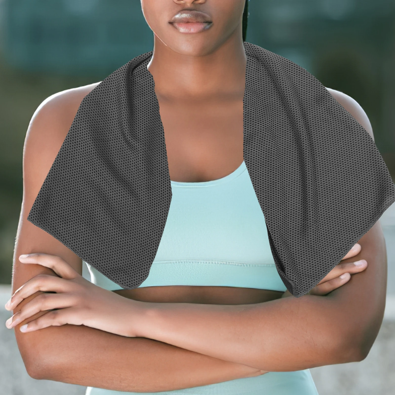 

1pcs Quick-drying Sports Towel Deep Gray Round Mesh Bag Packing Cooling Towels for Hiking Camping Beach Outdoor Activities