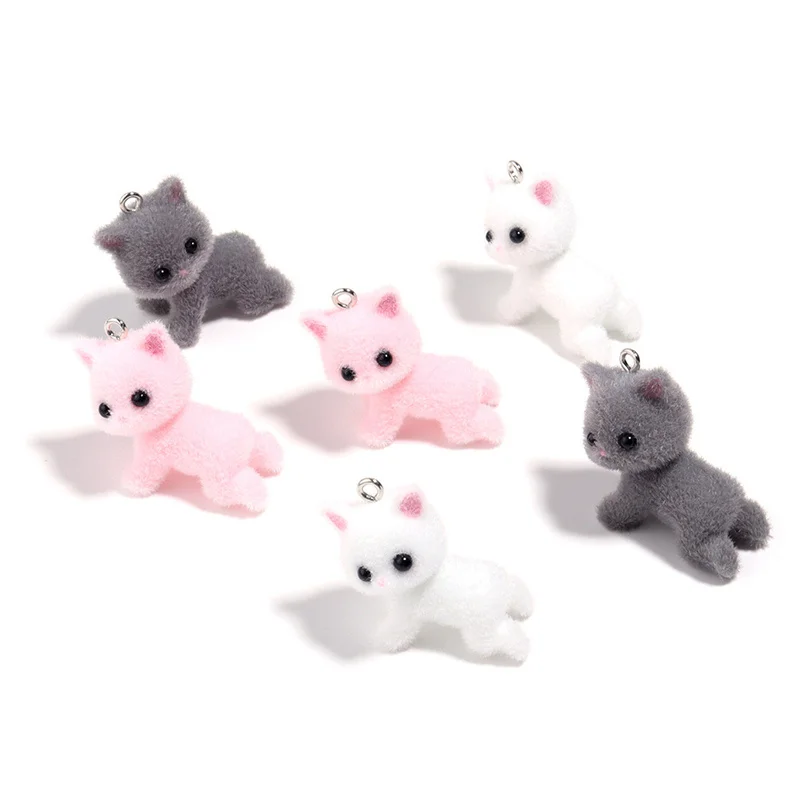 

Newest 30pcs/lot cute animals cartoon cats shape resin dolls beads with hanger diy jewelry garment/keychain accessory