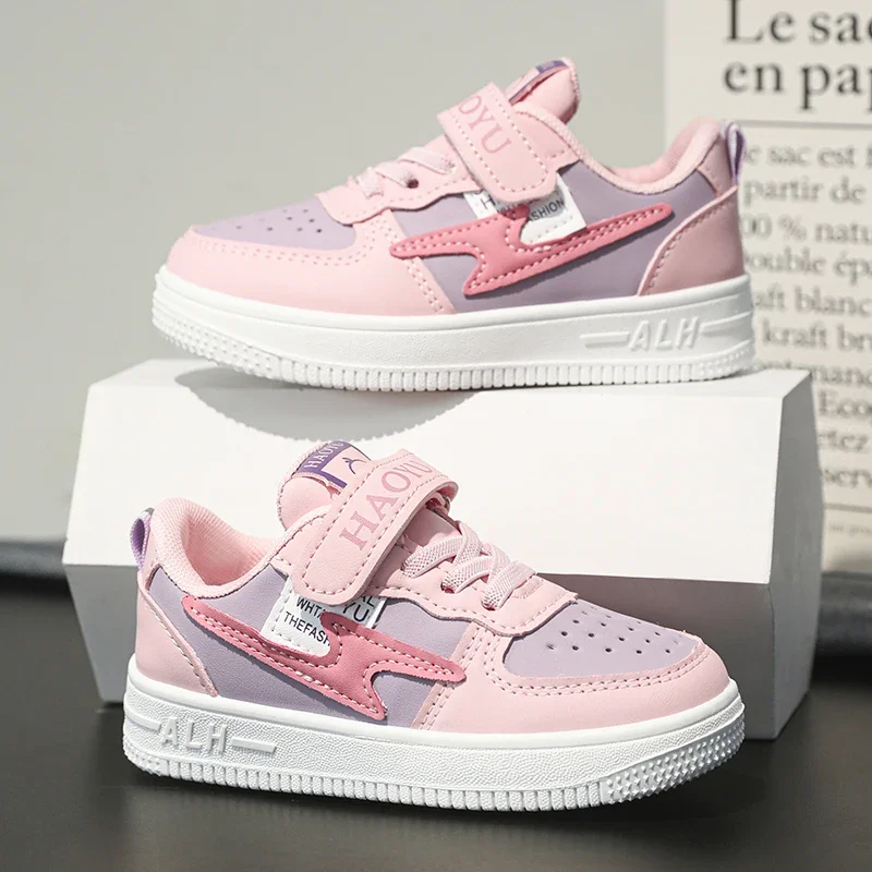 Spring new children's casual shoes, outdoor student sneakers, fashionable, simple, versatile, comfortable and breathable