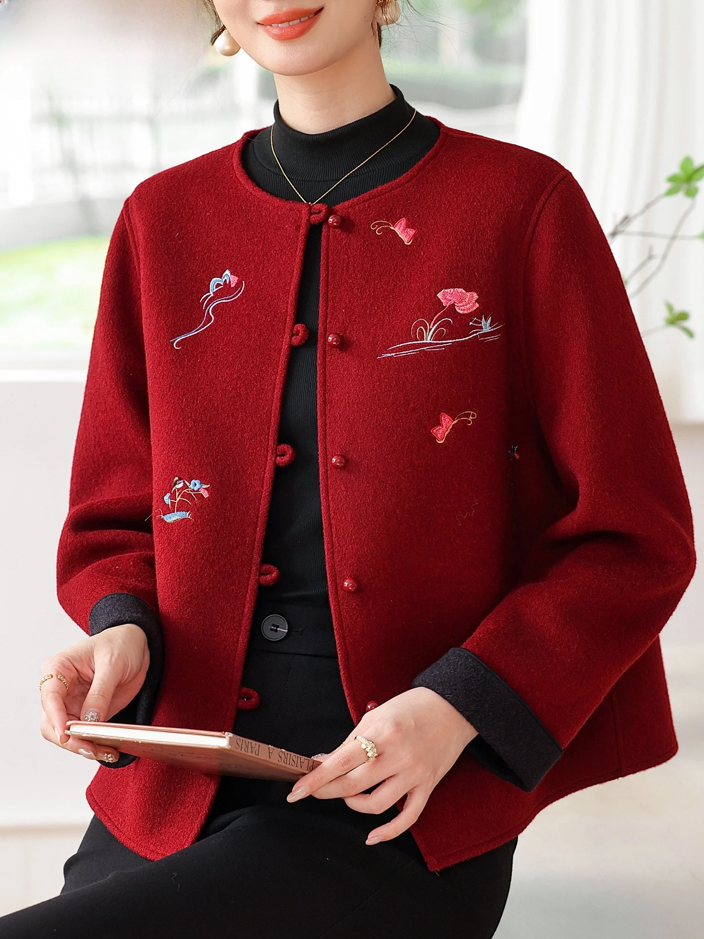 

Red Woolen Coat for Mom Spring Faion 2026 New Sle Mid-Aged And ly Women Autumn Winter Large Coat Casual Loose Fit