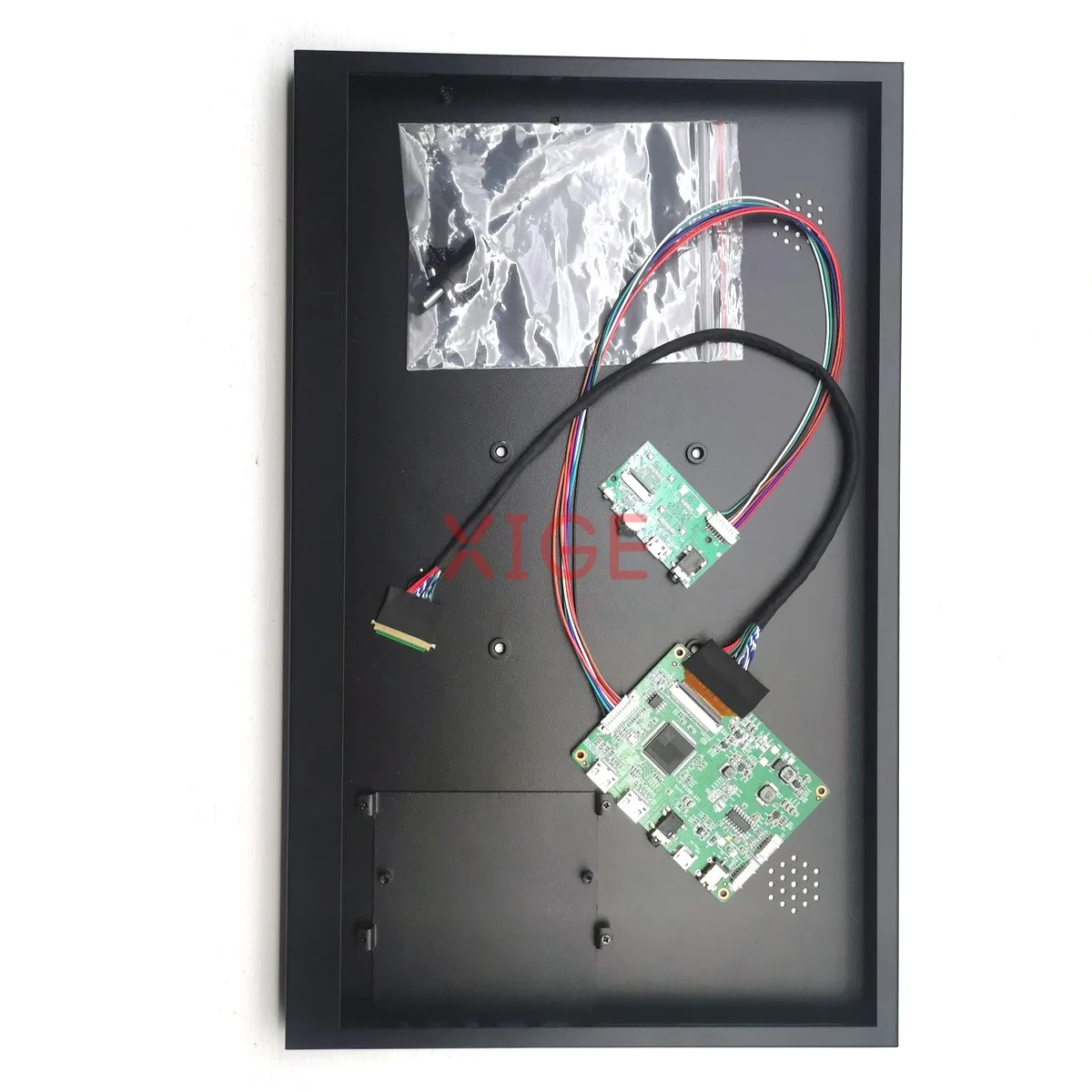 

Плата контроллера + металлический корпус подходит для CLAA133UA01 LP133WD2-SLB1 LVDS 40-контактный 1600x900 HDMI-Mini USB Micro 13,3-дюймовый экран ноутбука DIY Kit