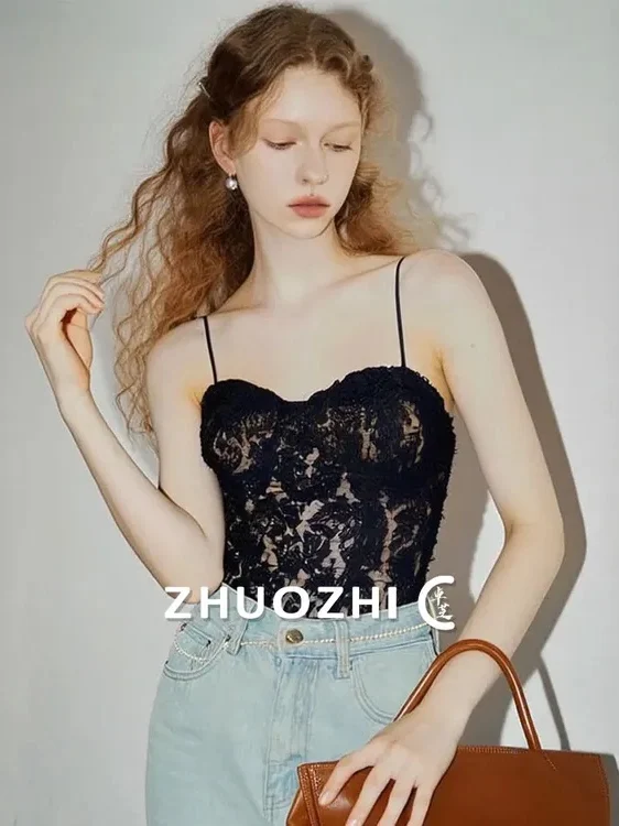 

Черный кружевной топ на бретельках для женщин, облегающий, сексуальный, во французском стиле, повседневная одежда, влагоотводящая, с коротким рукавом, квадратным вырезом, для ношения под одеждой