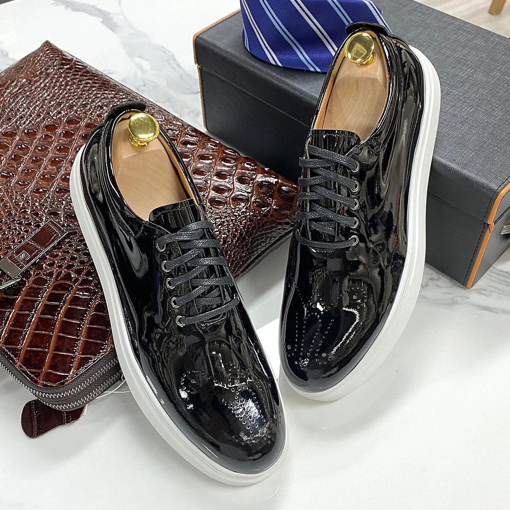 Luxury High Quality Mens Casual Shoes Patent Leather Lace Up Autumn Brand Comfortable Flat Oxford Shoes for Men Trendy Sneaker