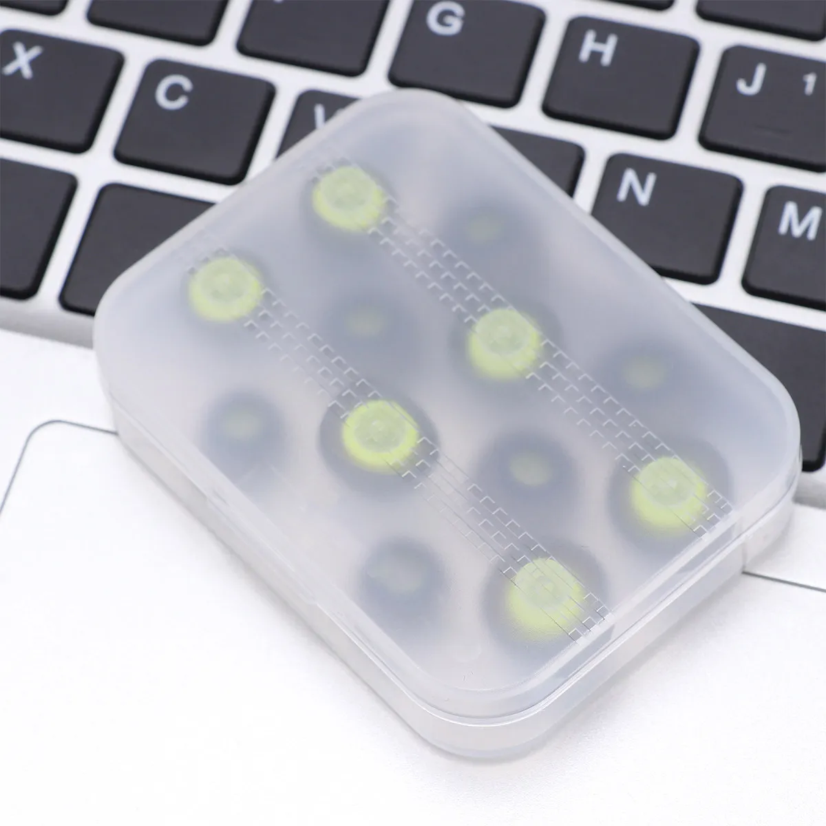 12Pcs Silicone Earplugs Noise Reduction in-Ear Earphone Tips Comfortable Sound Insulation Sponge Seal for Music Enjoyment