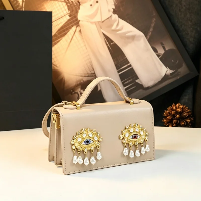 2026 New Pearl Eye Decoration Bag, European and American Retro Light Luxury Niche Versatile Design, Handheld, Shoulder, Crossbod