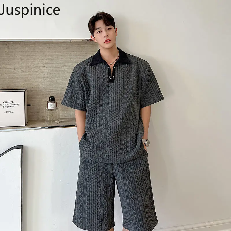 

Summer Contrasting Color Knitted T-shirt Five-quarter Pants Set Men's High Street Handsome Casual Sports Loose Polo Shirt Shorts
