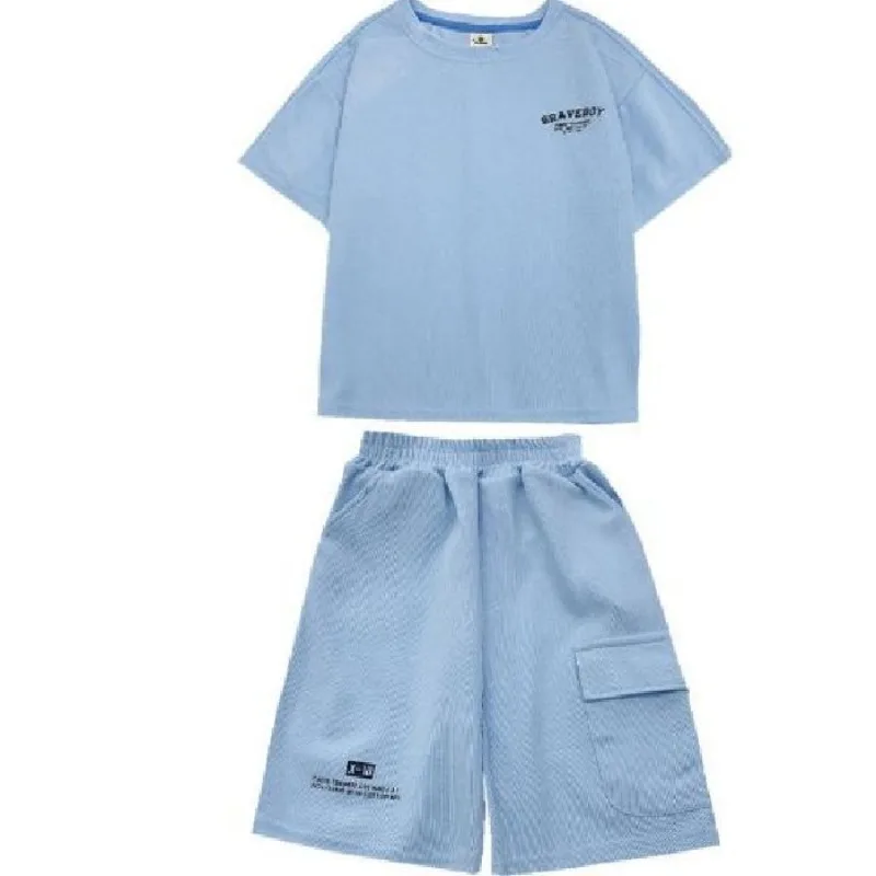 ملابس صيفية جديدة للأولاد رياضية كورية غير رسمية مكونة من قطعتين - طقم بلوزات وسروال قصير للأطفال