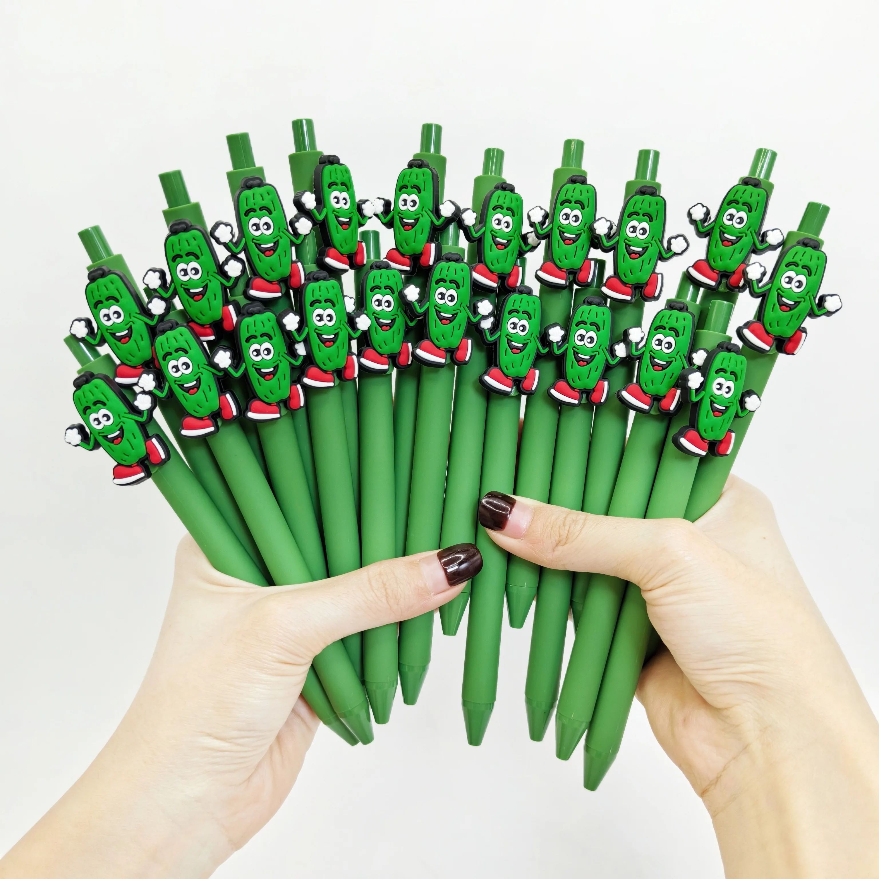 

8Pcs/15Pcs Cucumber-Shaped Ballpoint Pen Funny Cucumber Ballpoint Pen Suitable for Office and Study Stationery