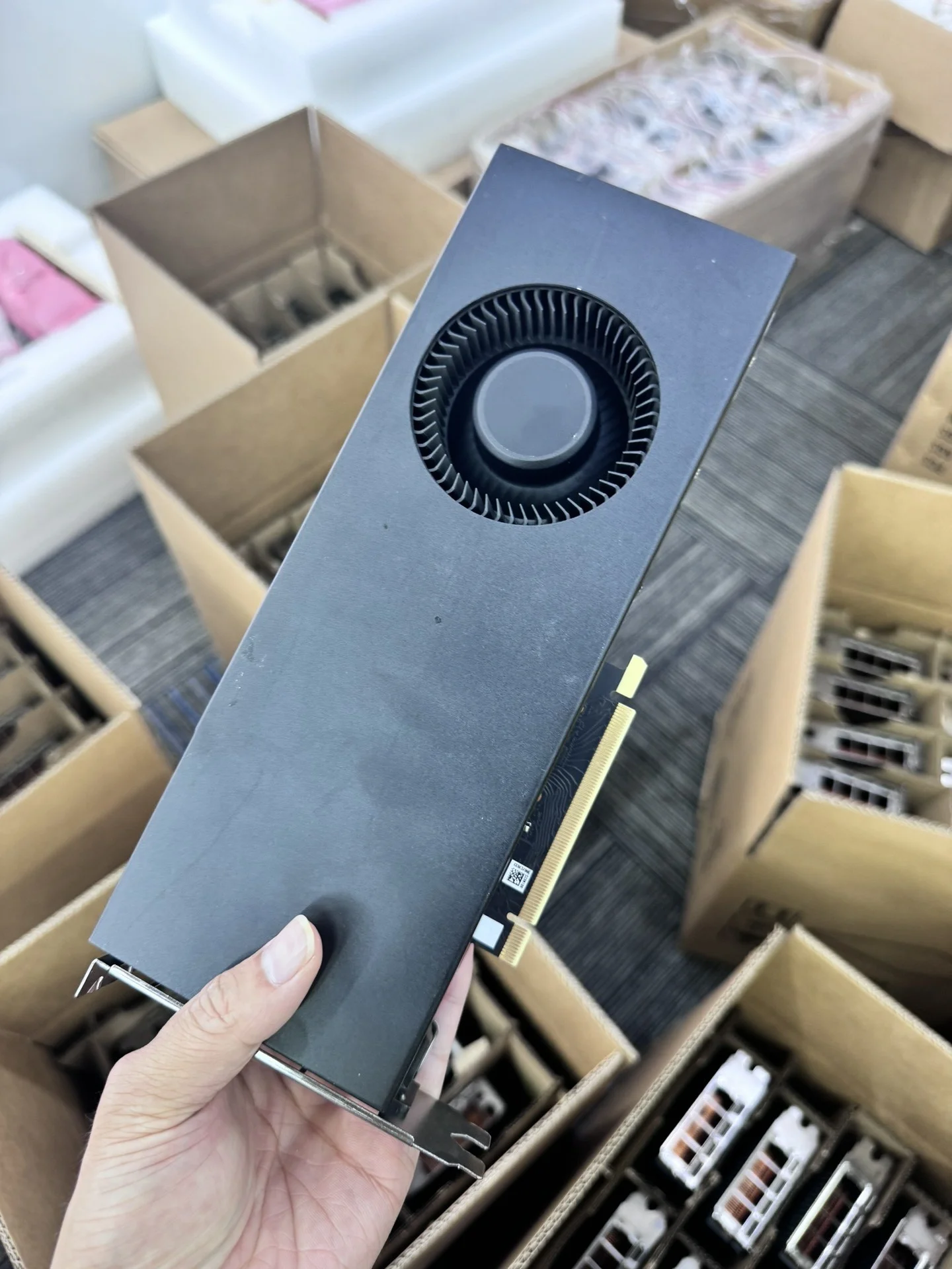 

Hot Sale RTX 3090 Blower Graphics Card RTX3090 GPU Server Desktop Workstation 24GB GDDR6X PCI Express Video Card