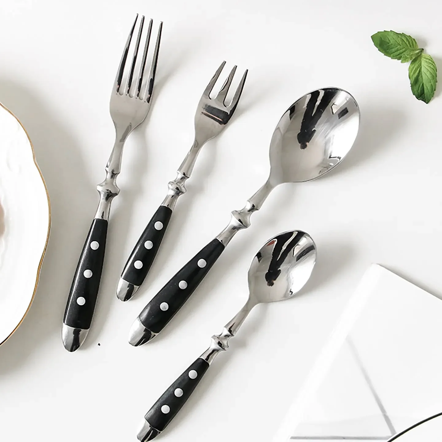 Star point stainless steel Western tableware knife, fork, spoon, steak knife, fork, spoon, tea spoon, cake fork set, Western tab