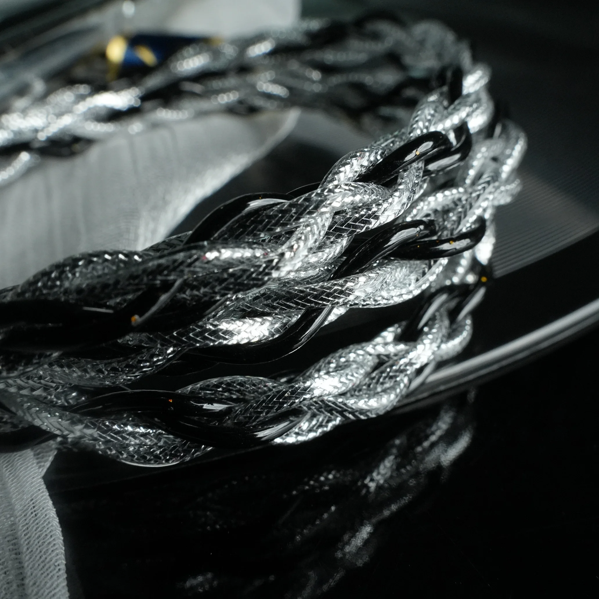 ZiSin-303 IEM-Kabel Kopfhörer-Upgrade-Kabel 6,35/4,4/3,5/2,5 mm MMCX 0,78 für Bravery F1 AKG MK4 IEM – Detail 7