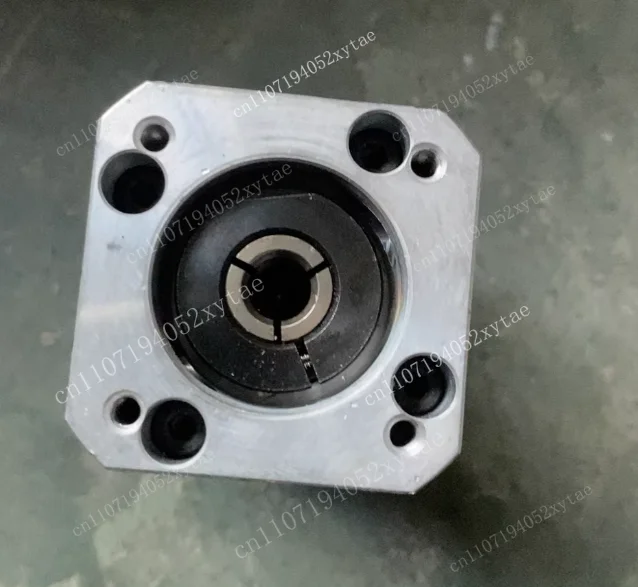 KSB44-10-P1 Planetary Reducer, Ratio 1:10.  Compatible with 100W servo motor, input hole diameter 8, output shaft diameter 12.7.