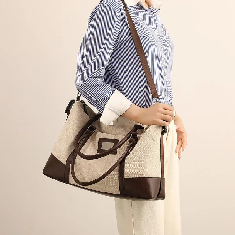 

2024 Short Trip Bag Women Lightweight Travel Handbags Large Capacity Gym Sport Bag Bussiness Commuting Luggage Fitness Bags