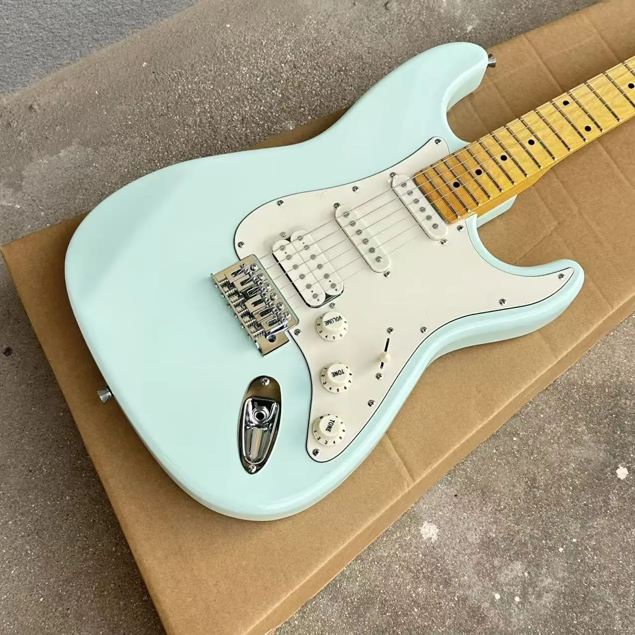 

Бесплатная доставка: электрогитара светло-зеленого цвета SSH с цельным корпусом и кленовым грифом, бесплатная доставка