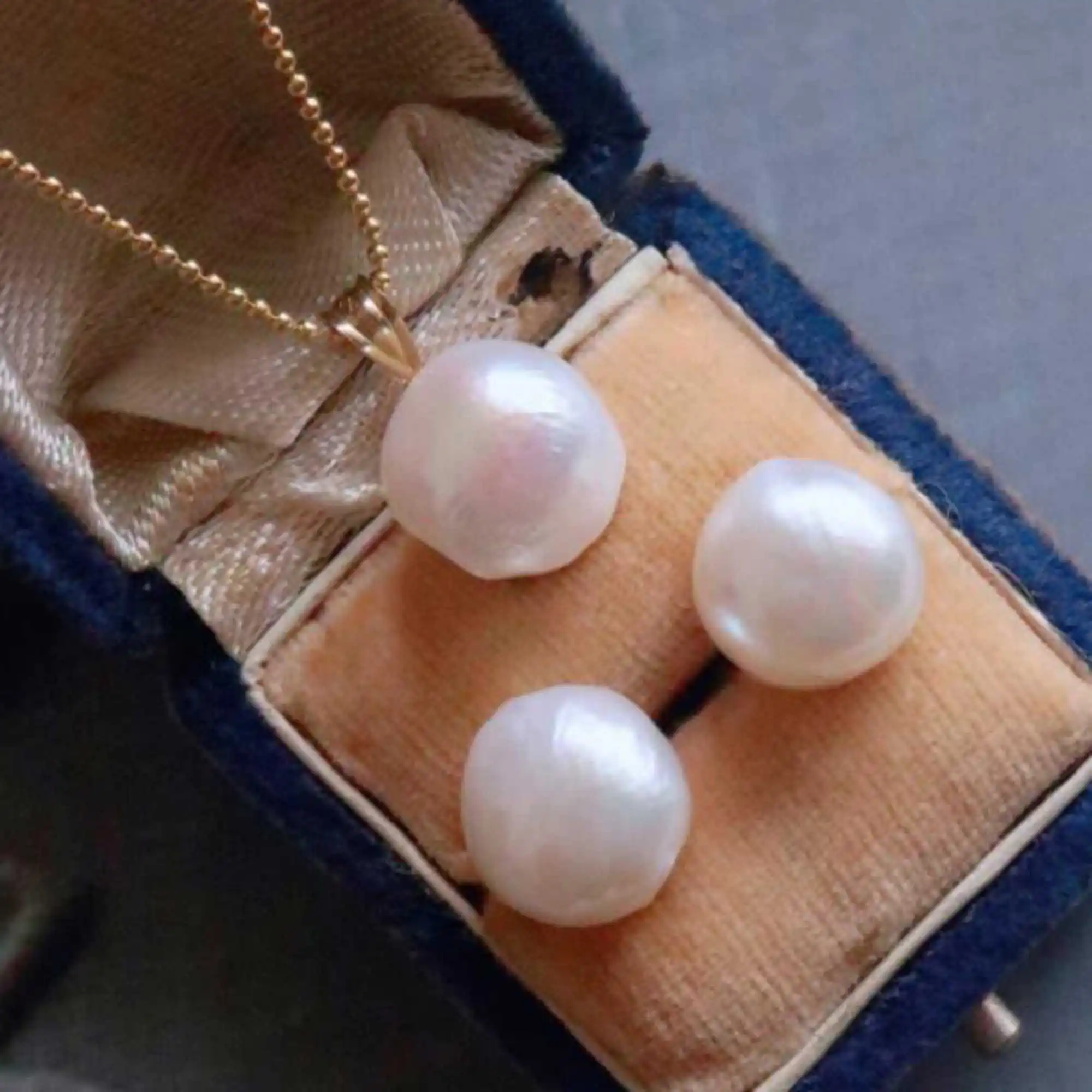 

11-12mm Fashion White round fresh water Pearl Earrings pendant set Cross Pendants Energy Gifts Amulet Gold Keychain Heart Zodiac