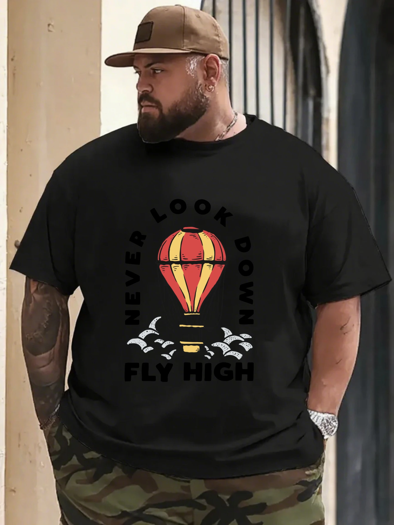 

Retro Shield Heart Graphic T-Shirt for Men, Classic Biker Style Short Sleeve Tee, Casual Shield Print Tops