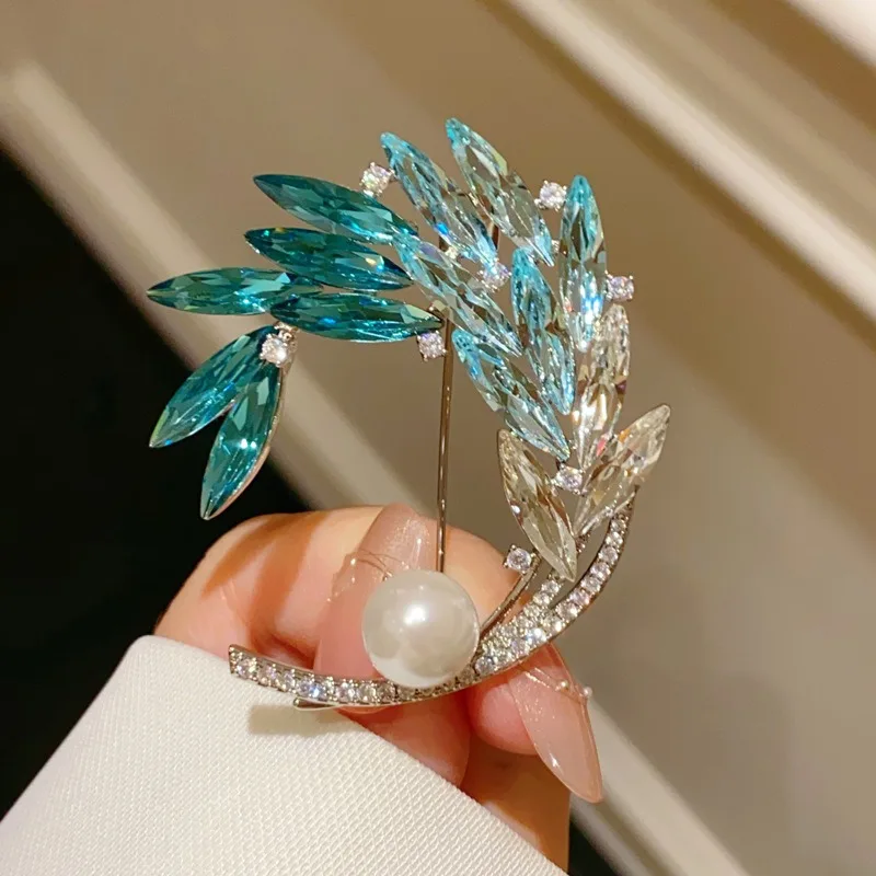 Luxurious Gradient Crystal Wheat Ear Brooch Women's Luxury Light Luxury Freshwater Pearl Coat Corsage Clothing Accessories