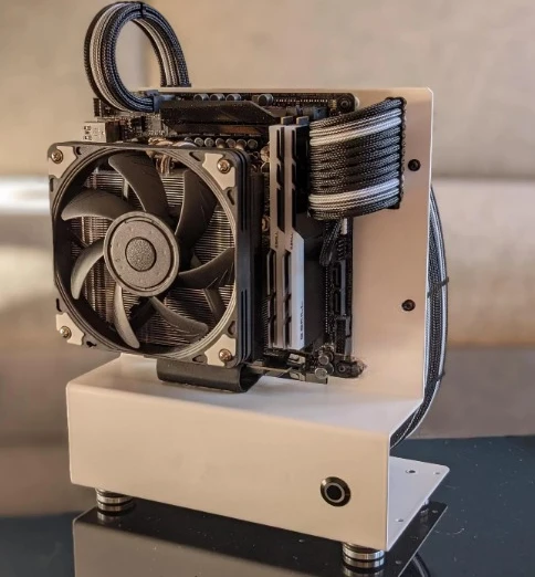 ITX Chassis, Open Chassis, CODRA Mini Chassis, Portable Host, Sea View Room with Simple and High Aesthetic Value，Empty Chassis