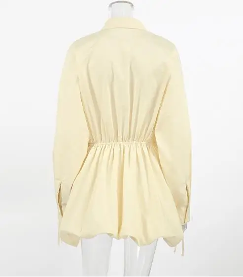 Abito da donna 2026 Abito estivo su misura stile da ragazza fresco e dolce con risvolto e abito camicia a forma di bocciolo di fiore cinccato in vita