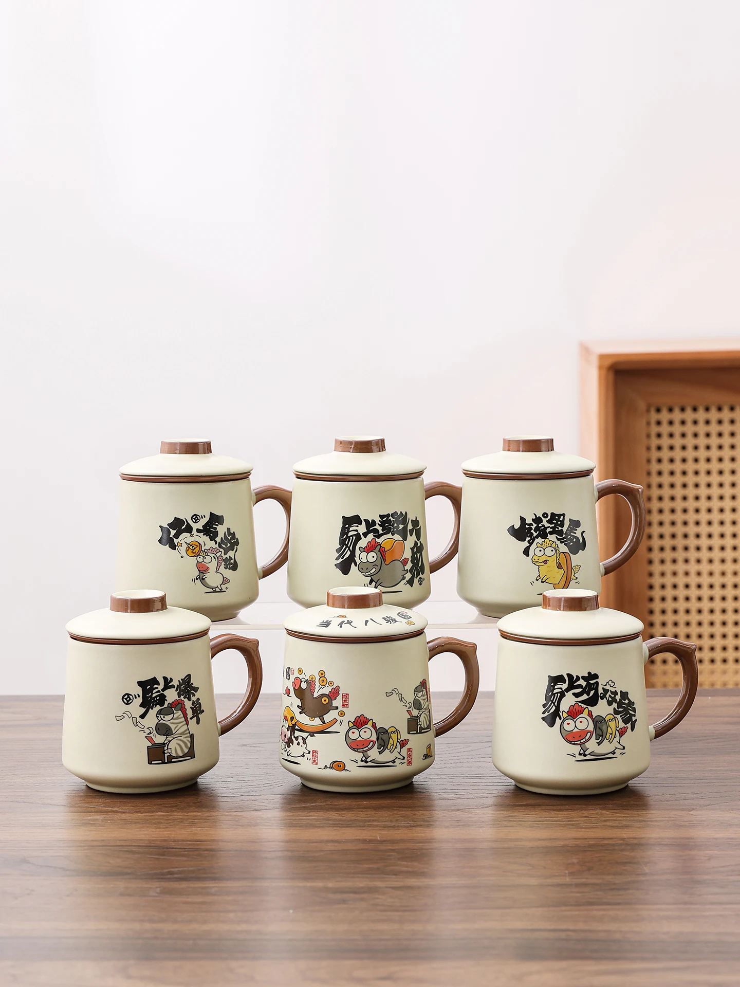 set-di-tazze-in-ceramica-con-coperchio-e-filtro-per-infusione-di-te-uso-ufficio-design-per-il-nuovo-anno-tazza-in-porcellana-con-separazione-te-acqua