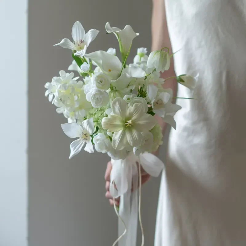 Artificial White Lotus Bouquet Simulated Flower Photography Props for Wedding Certificate Graduation Photo Shoot