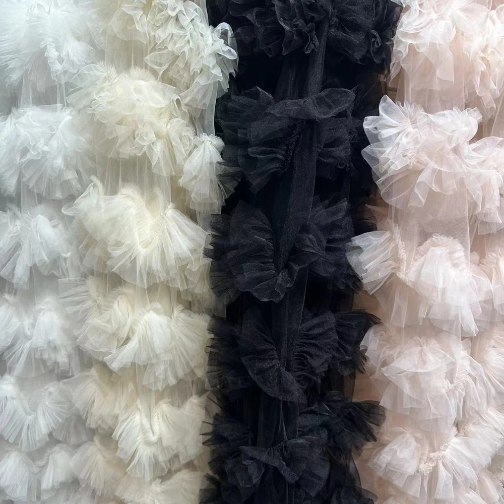 

Роскошная мягкая тюлевая ткань с 3D-цветочными волнообразными узорами для свадебных и вечерних платьев своими руками, дизайнерская ткань в рулонах.